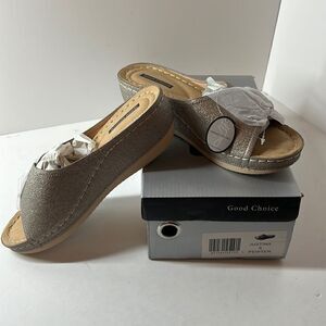 Good Choice Justina Wedge Sandals Pweter size 8